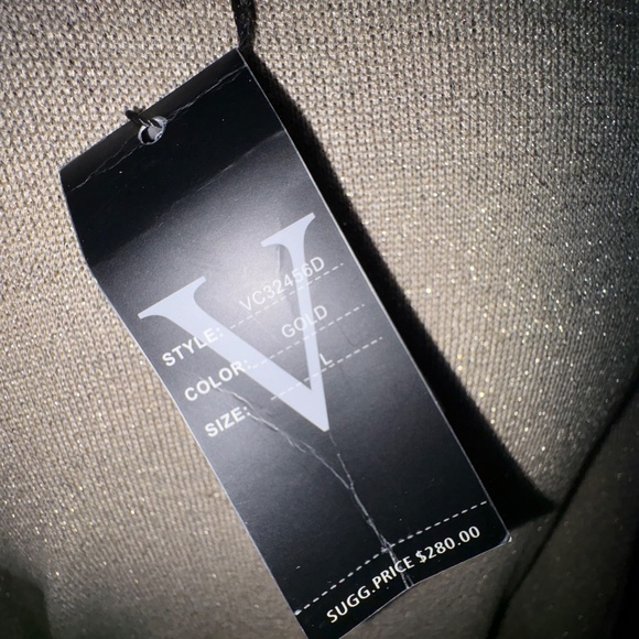 Vertigo Soft Gold Metallic Dress – NWT - Picture 5 of 6